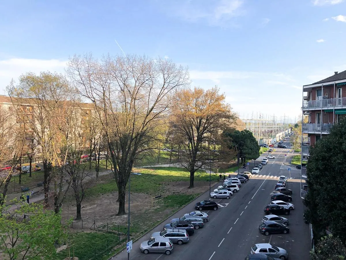 Guest house Accogliente Camera A Milano